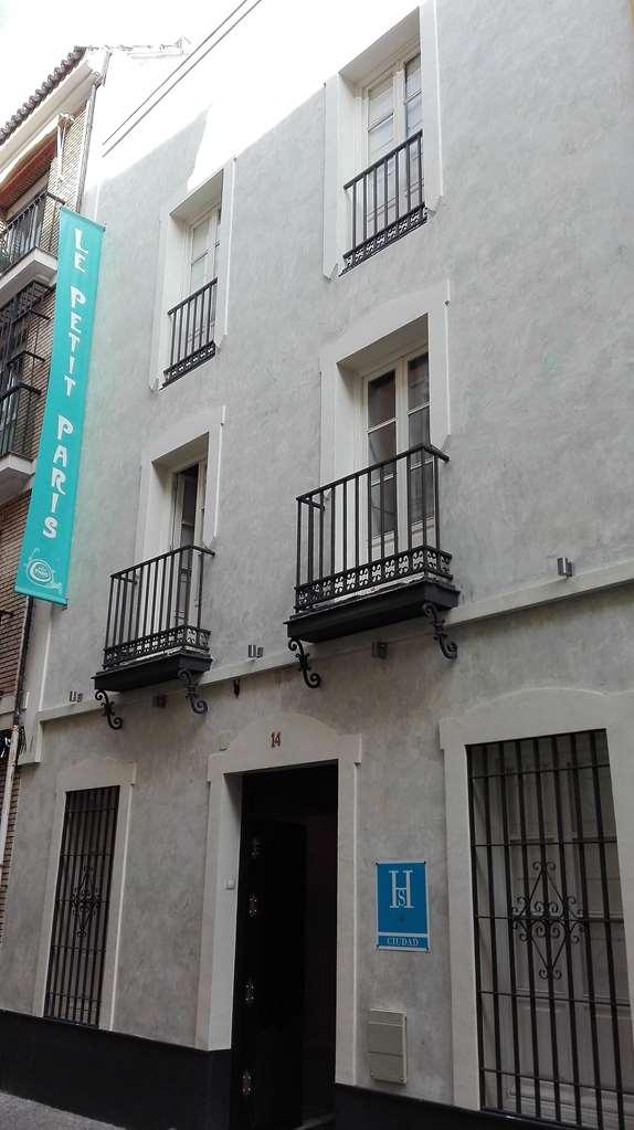 Hotel Le Petit Paris Sevilla Exteriér fotografie